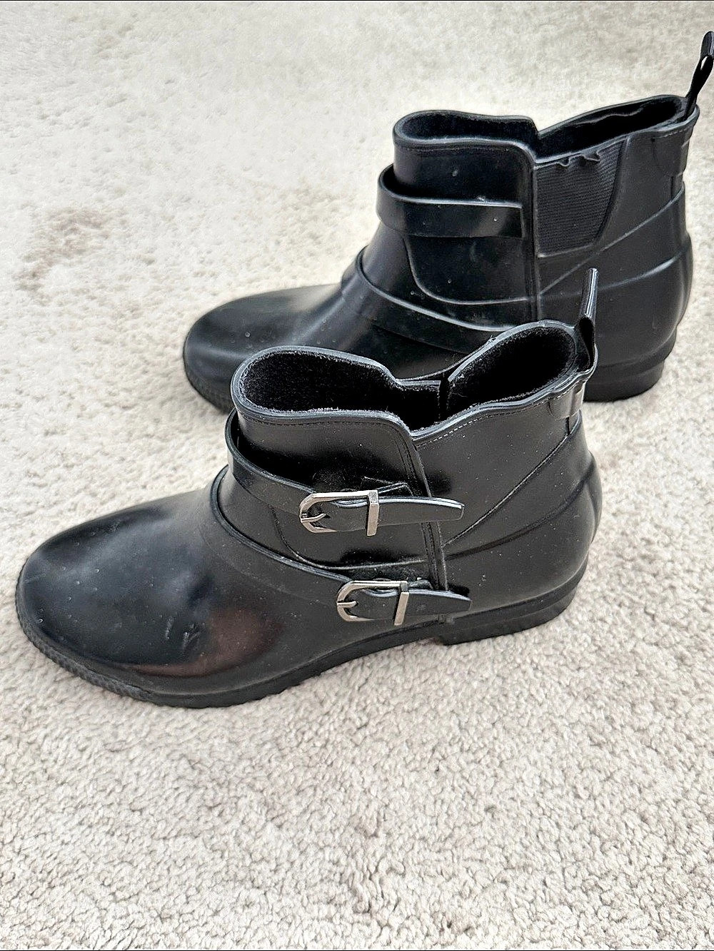 Cougar Black Buckle Rain Boots size 6